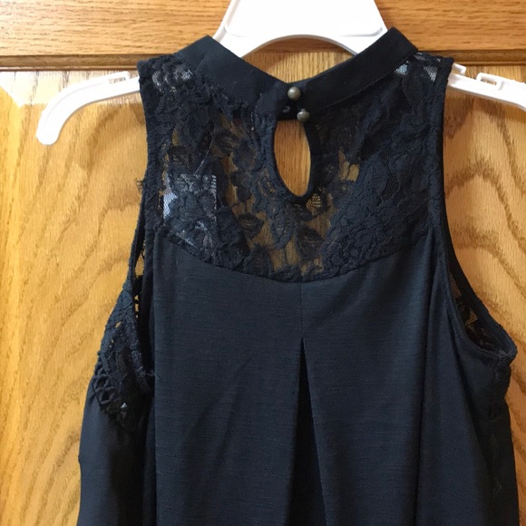 Tank top - Picture 2 of 2